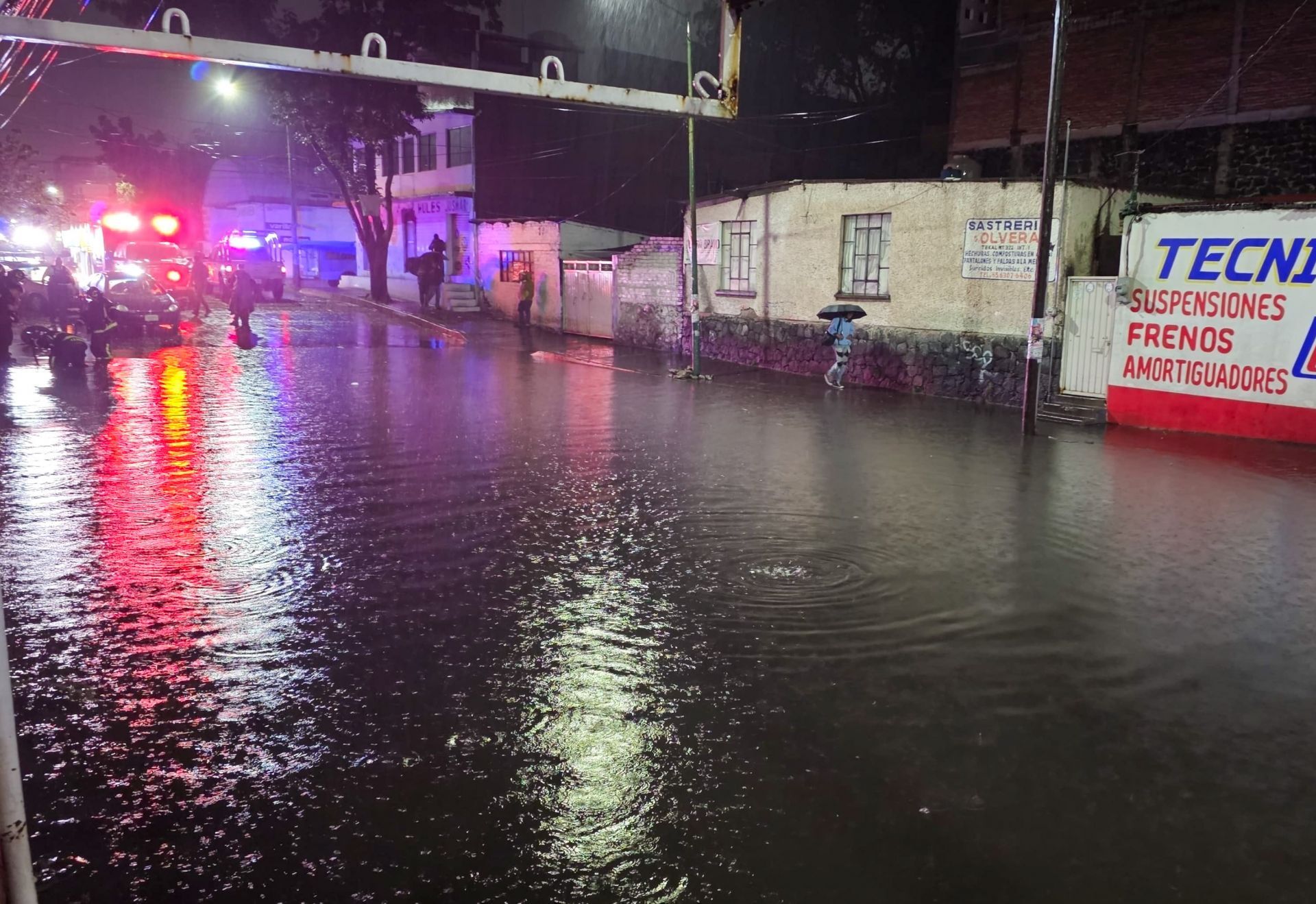 Fuertes Lluvias Causan Inundaciones en CDMX Hoy: Estos Son los Puntos Afectados